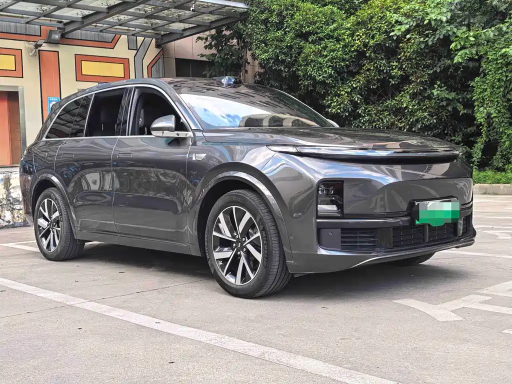 Li Auto Li L8 — миниатюра 3