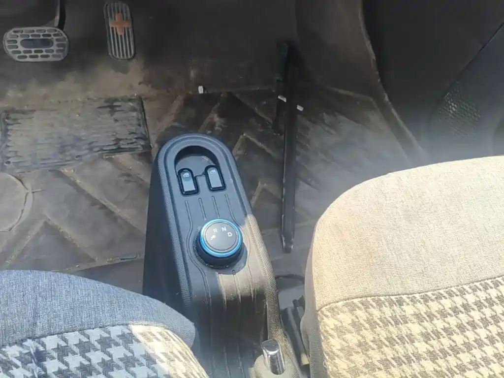 Wuling MINIEV — миниатюра 14