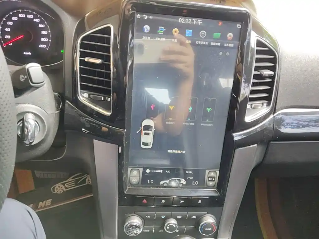 Chevrolet Captiva — миниатюра 13