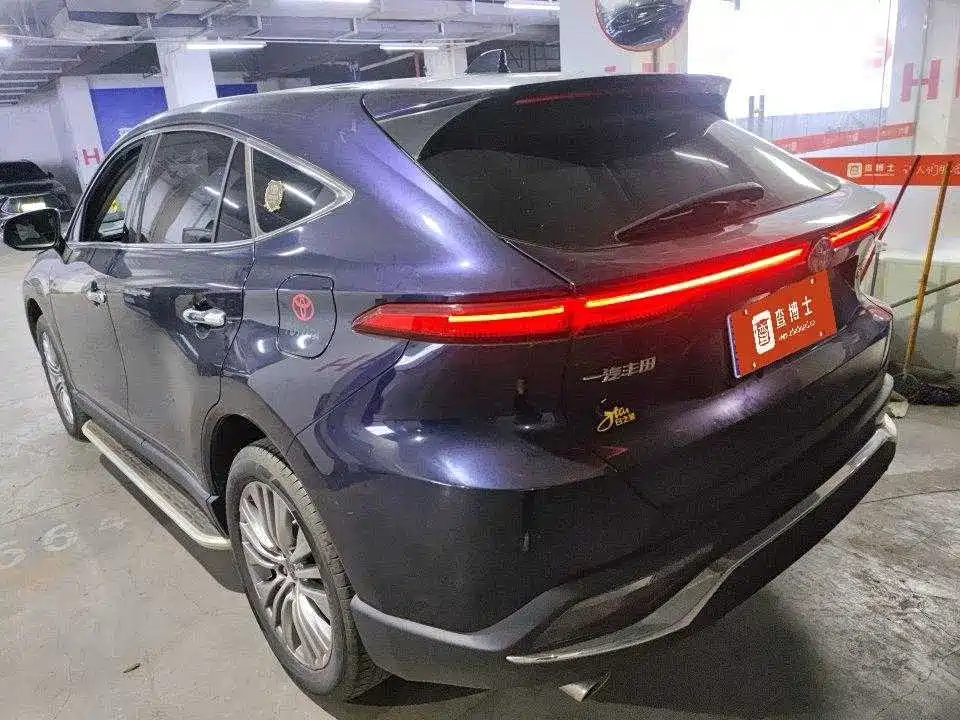 Toyota Harrier — миниатюра 4