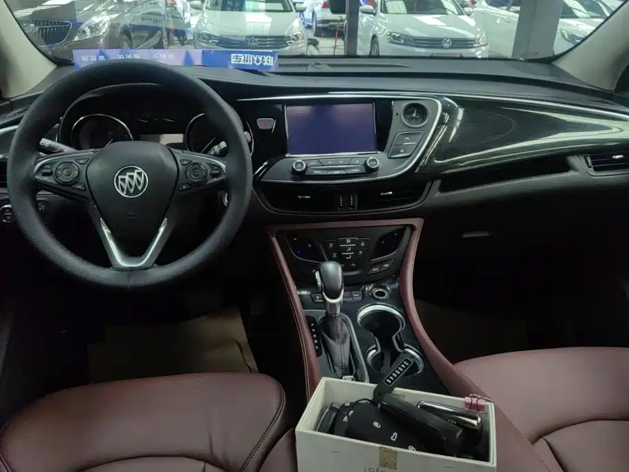 Buick Envision Plus — миниатюра 12