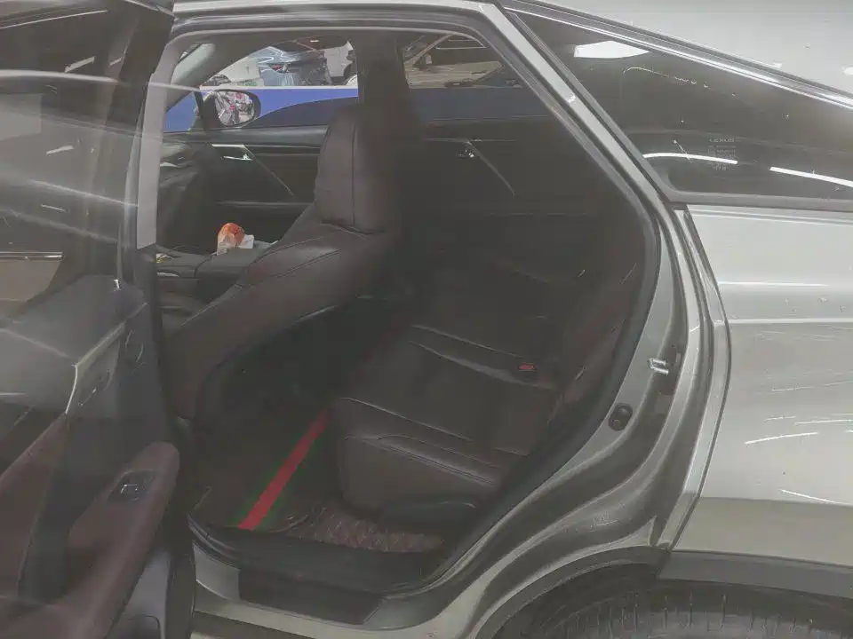Lexus RX — миниатюра 8