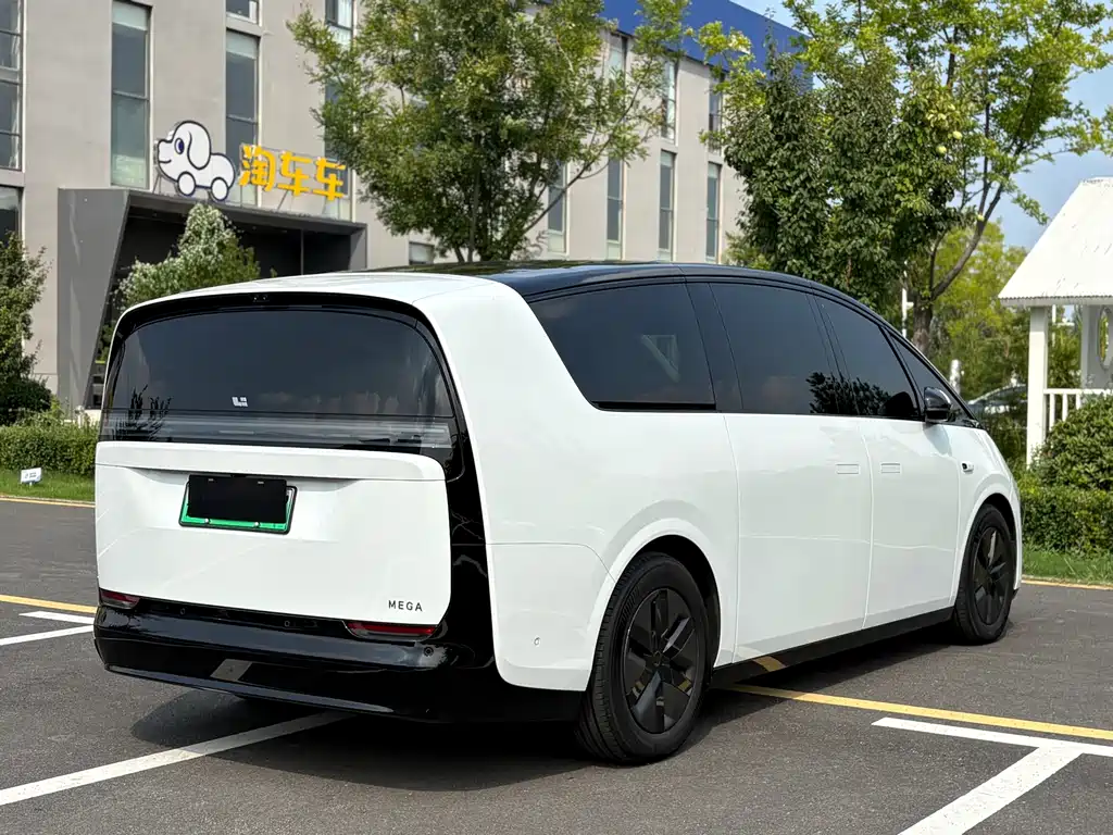 Li Auto Li MEGA — миниатюра 4