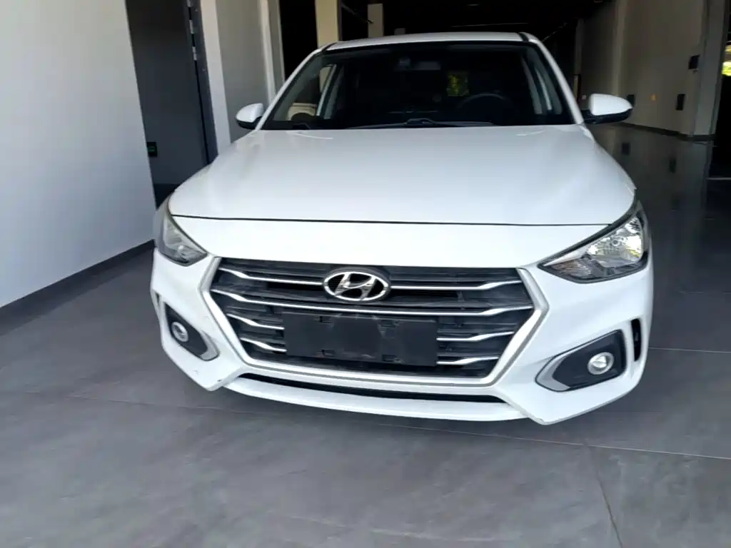 Hyundai Yixing — миниатюра 3