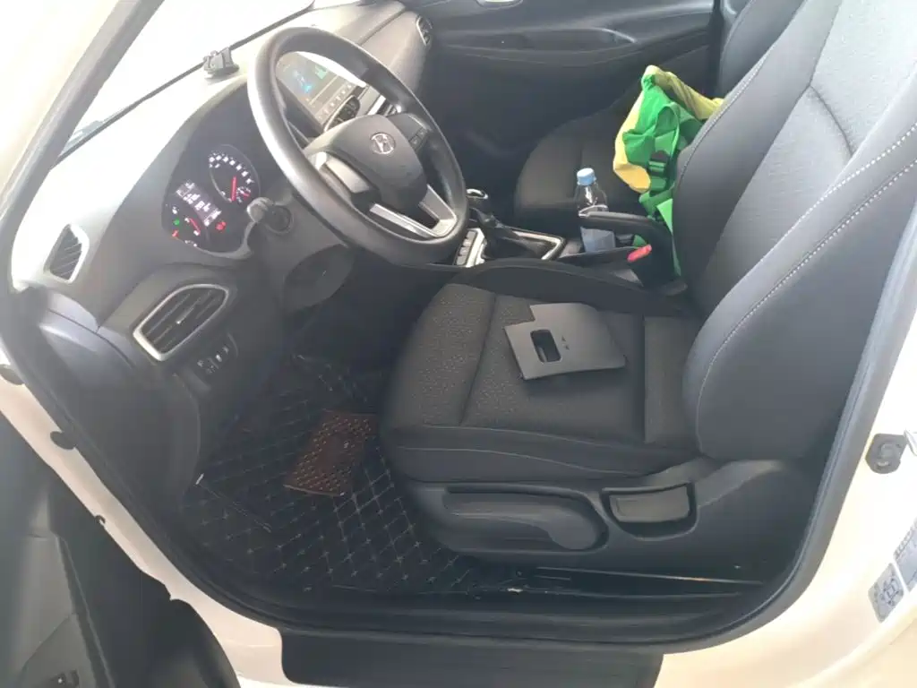 Hyundai Yixing — миниатюра 15