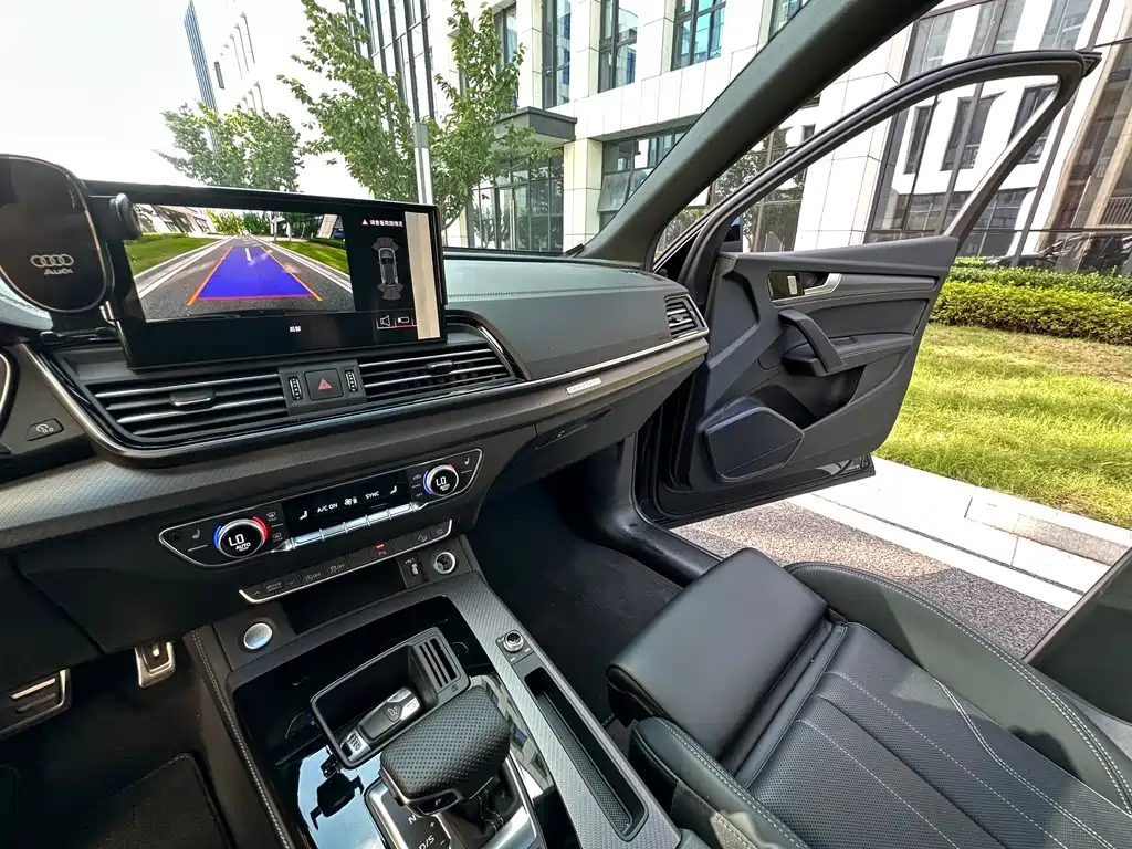 Audi Q5L — миниатюра 20
