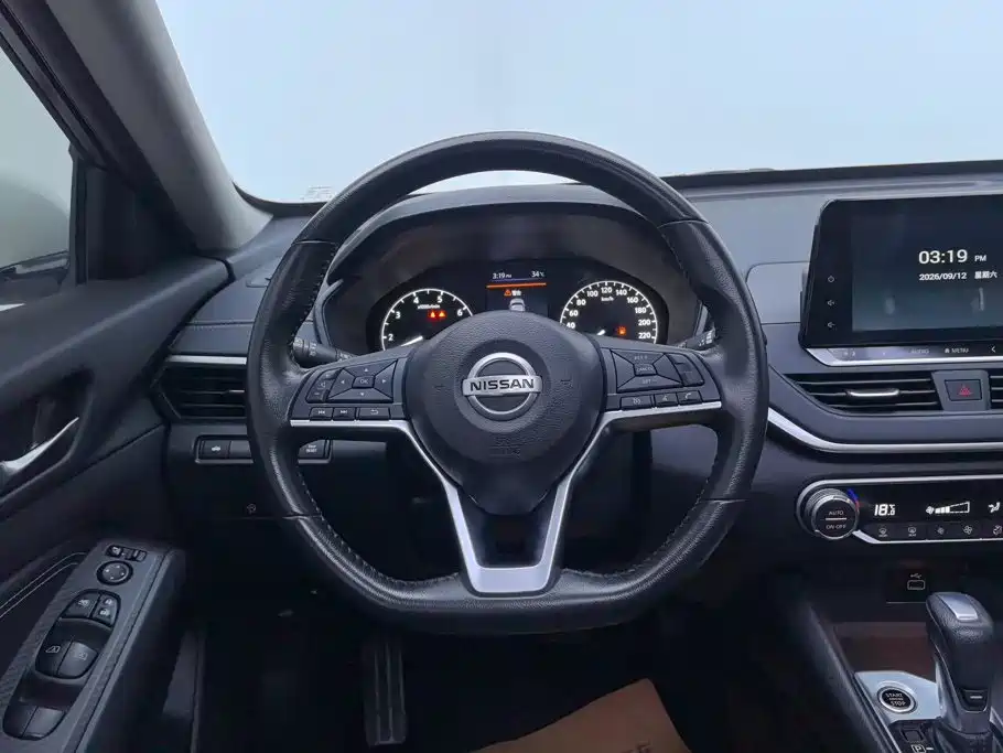 Nissan Teana — миниатюра 15