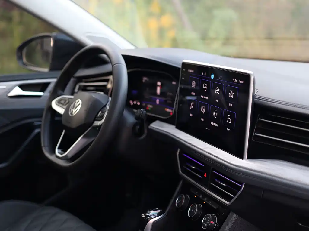 Volkswagen Sagitar — миниатюра 17