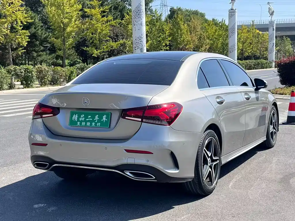 Mercedes-Benz A-Class — миниатюра 7