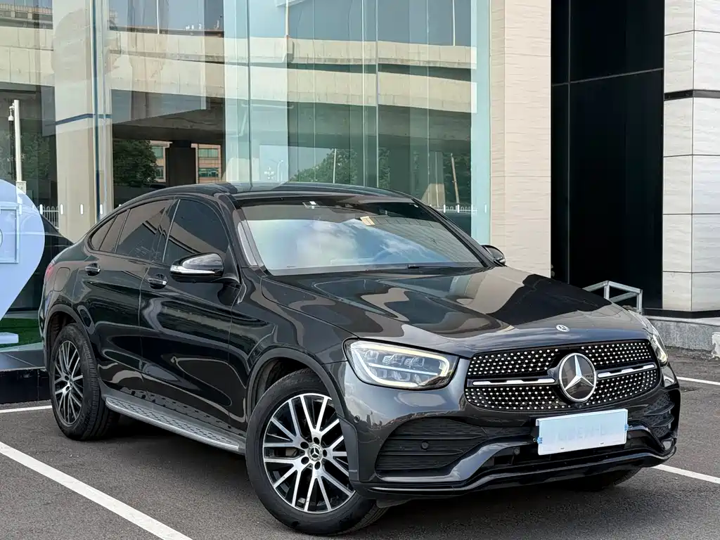 Mercedes-Benz GLC 2020 GLC 300 4MATIC SUV