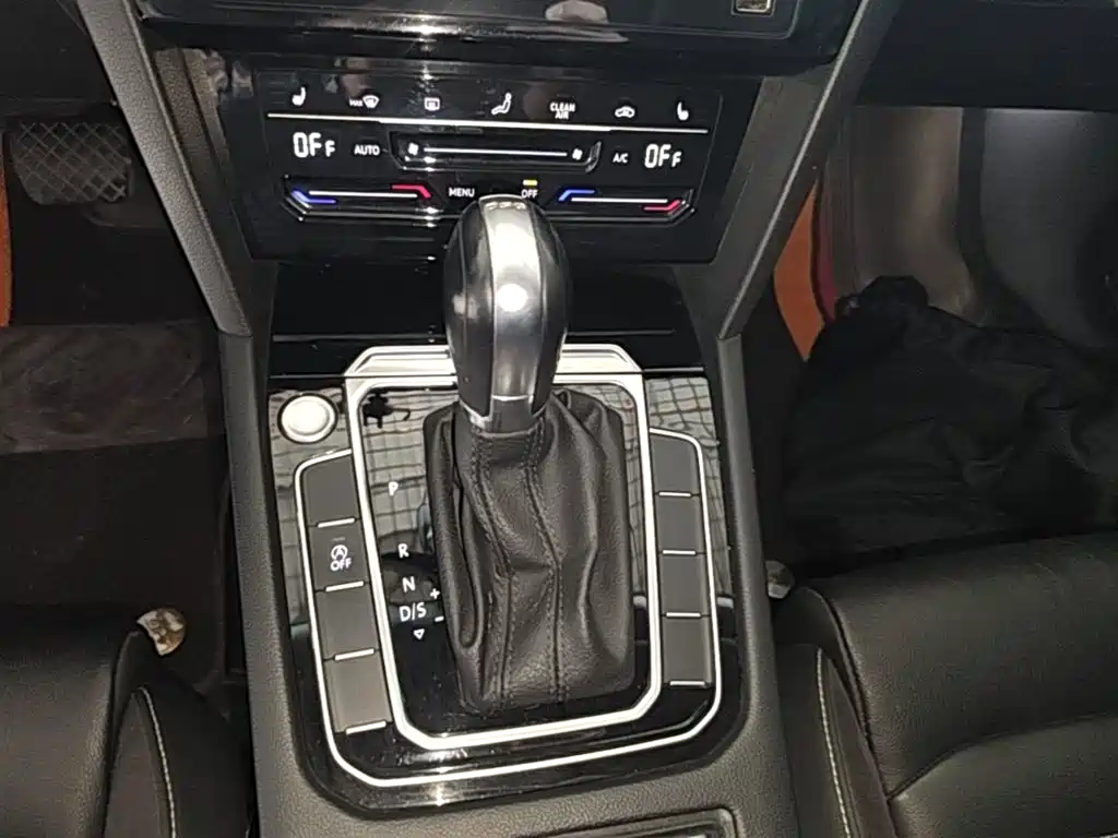 Volkswagen Magotan — миниатюра 14