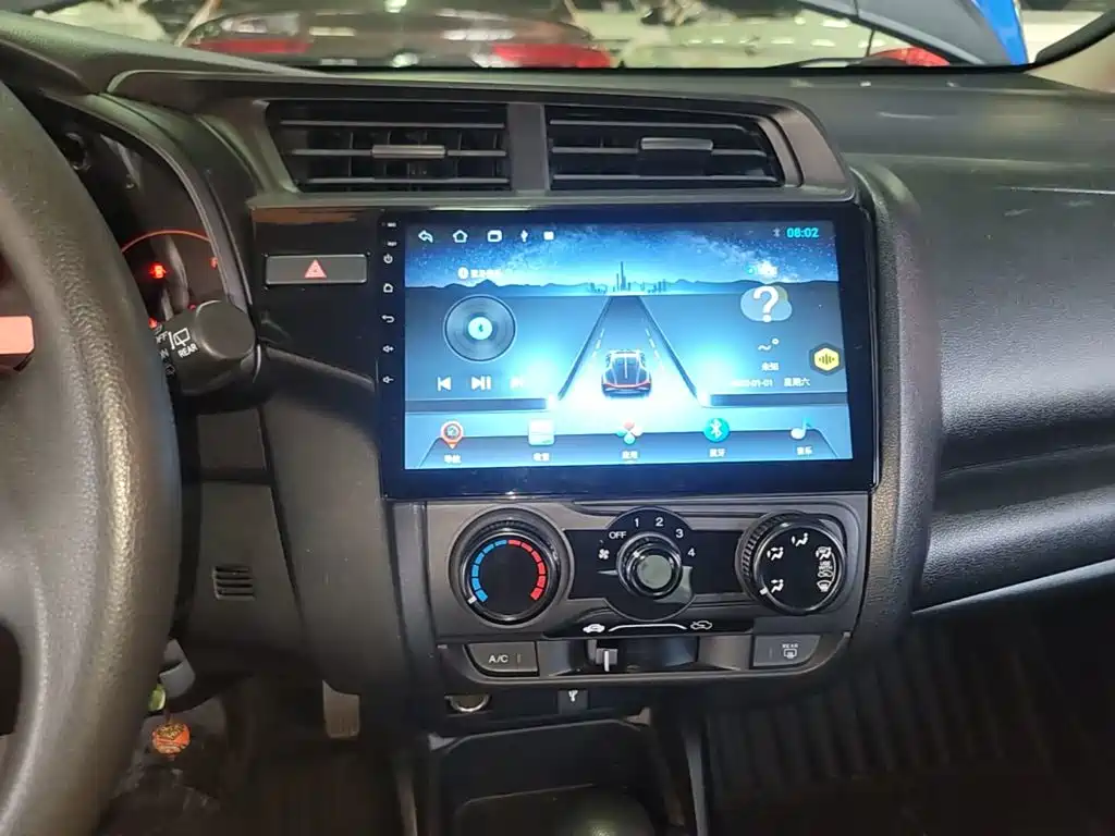 Honda Fit — миниатюра 13
