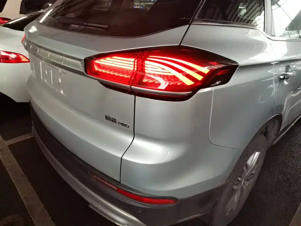 Geely Boyue — миниатюра 8