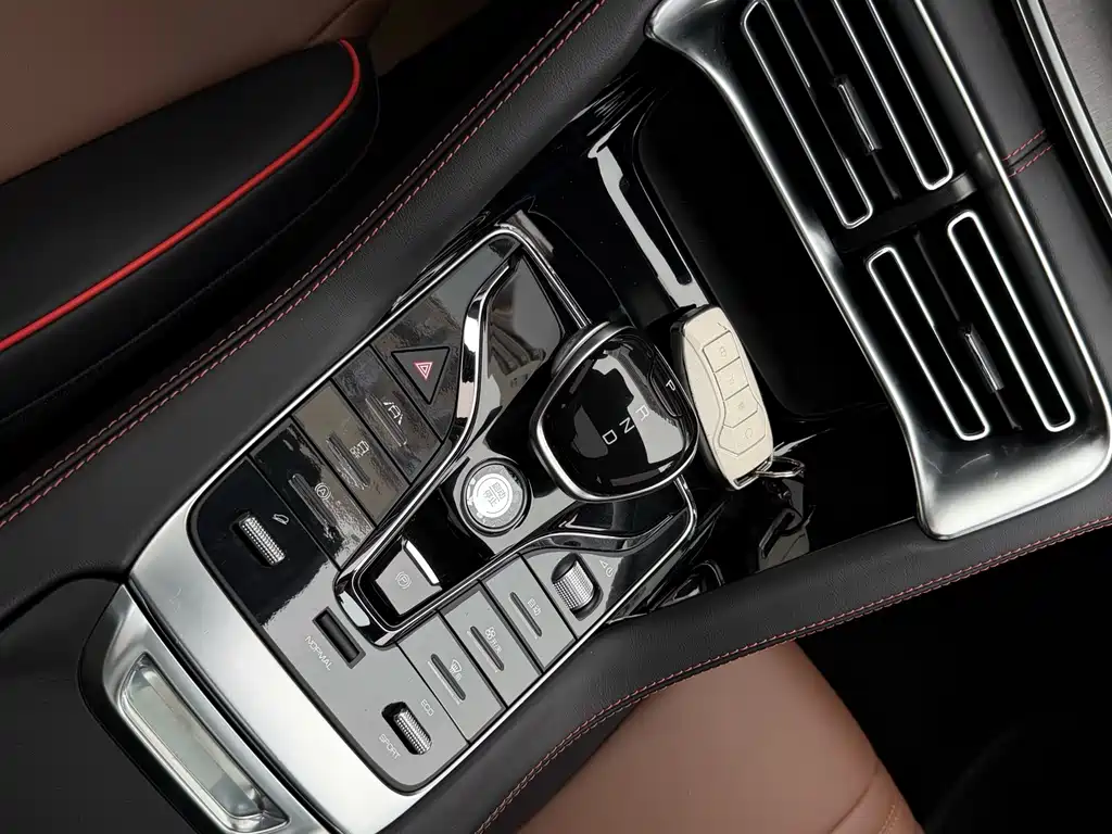 BYD Song Plus PLUS 2020 1.5T AT Luxury