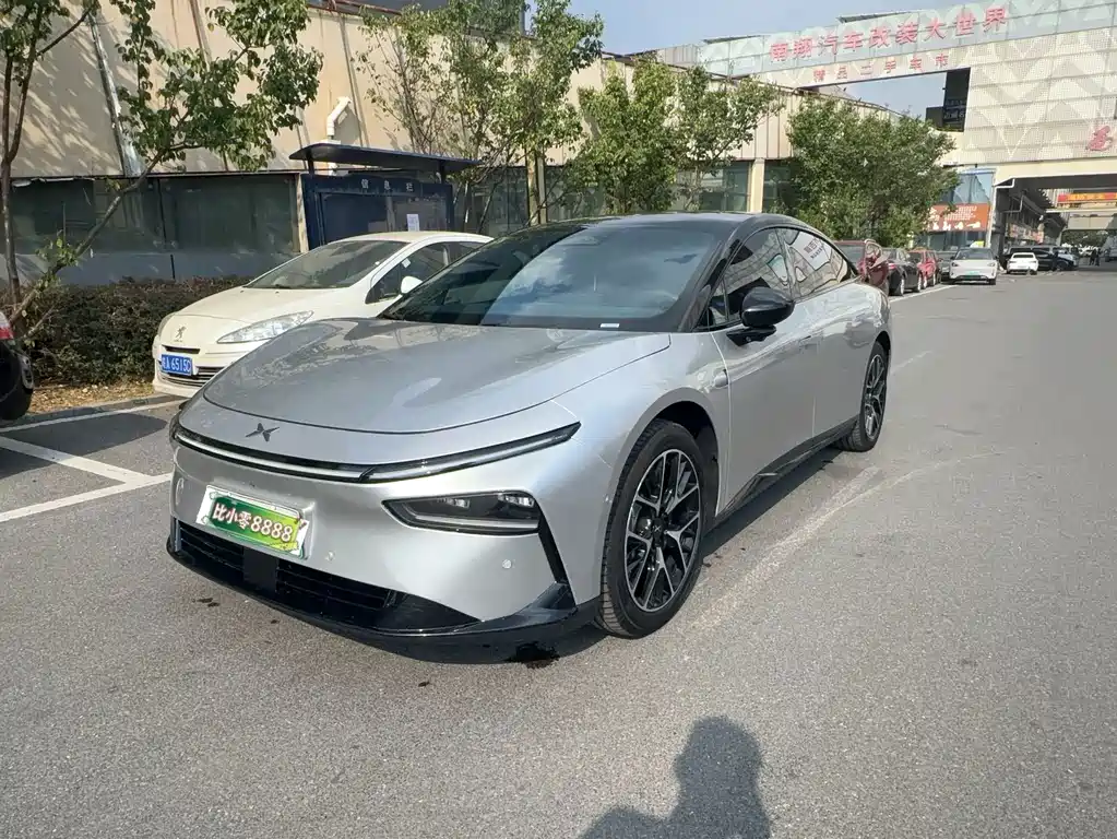 XPeng P7+