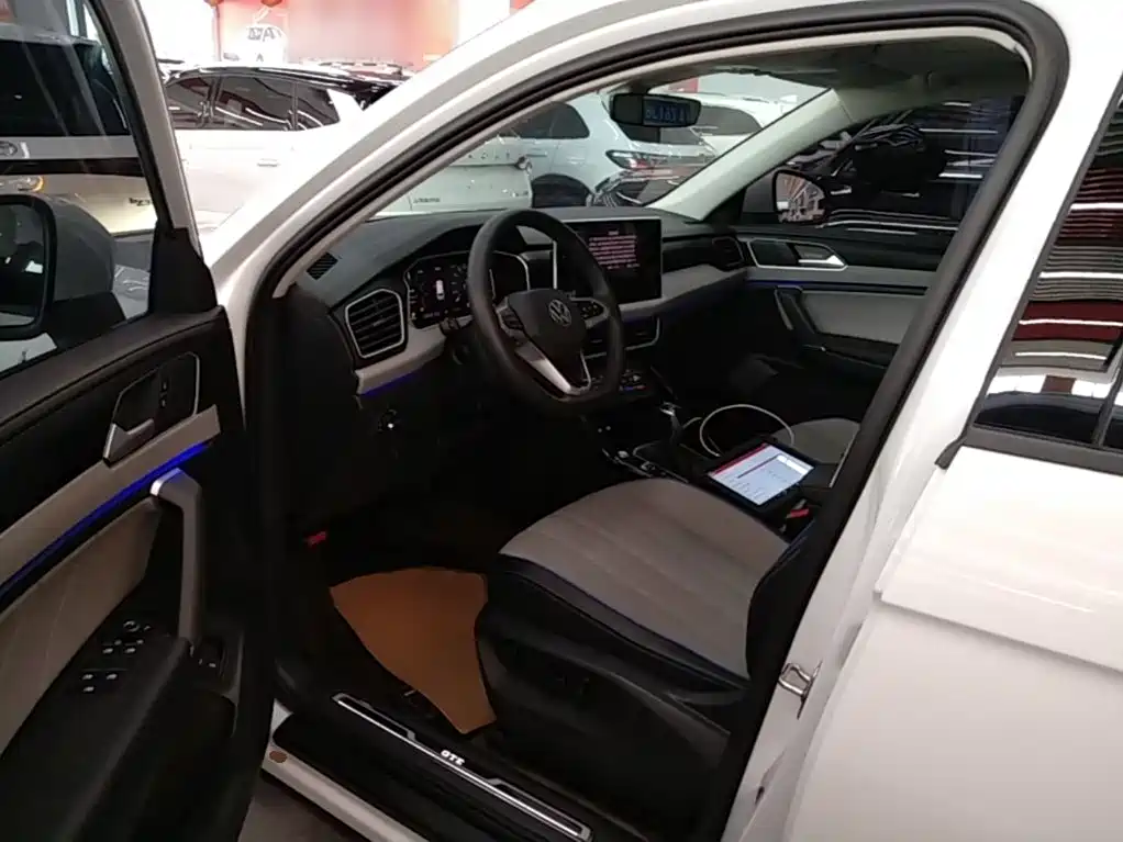 Volkswagen Tayron GTE — миниатюра 15
