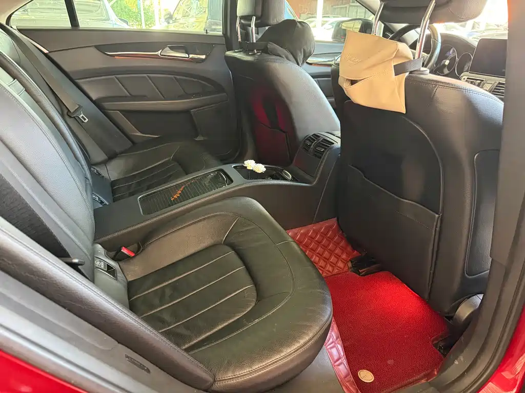 Mercedes-Benz CLS — миниатюра 13