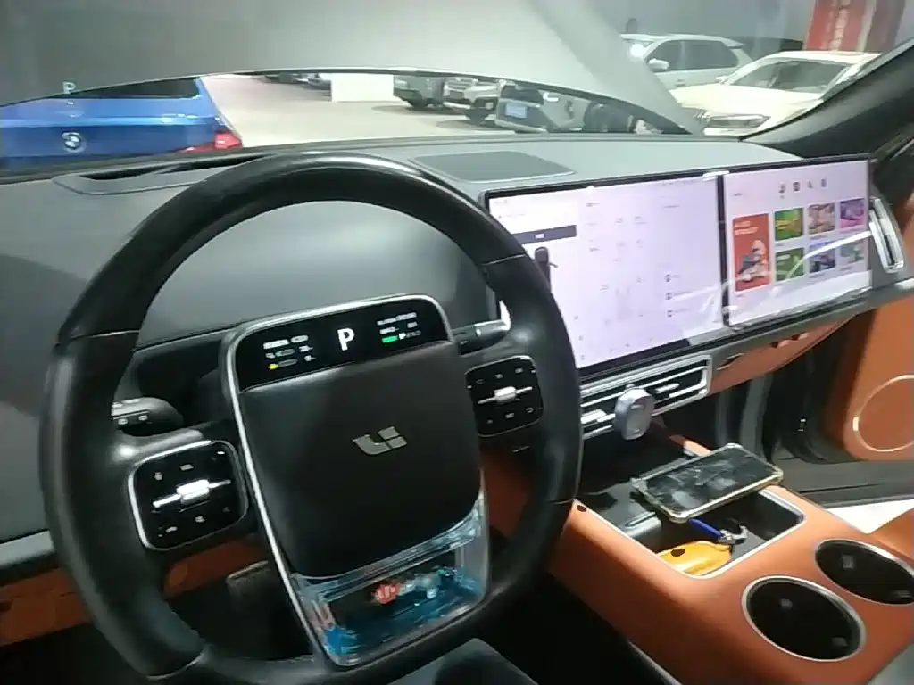 Li Auto Li L8 — миниатюра 10