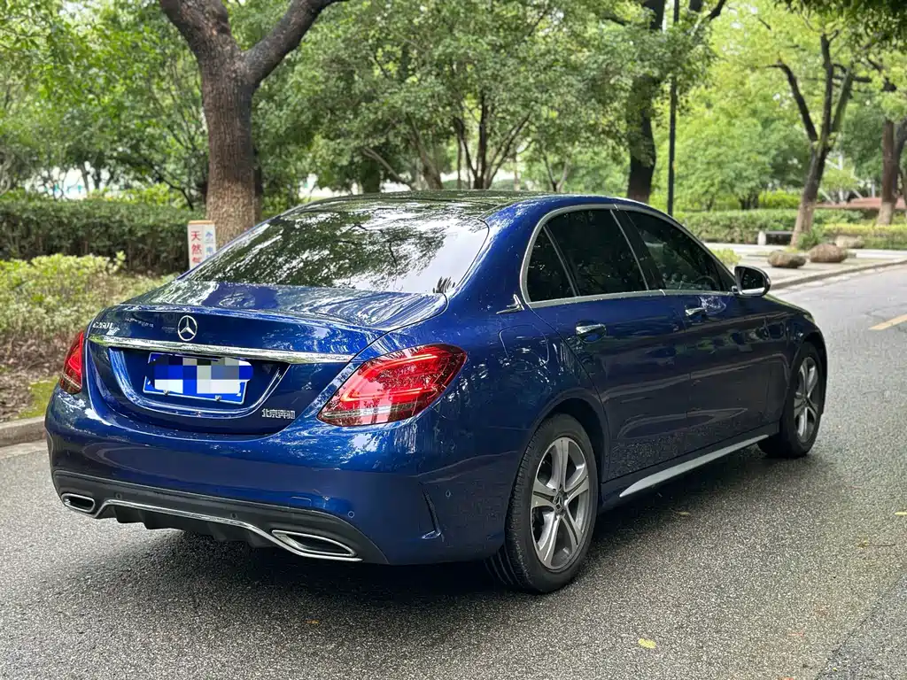Mercedes-Benz C-Class — миниатюра 19