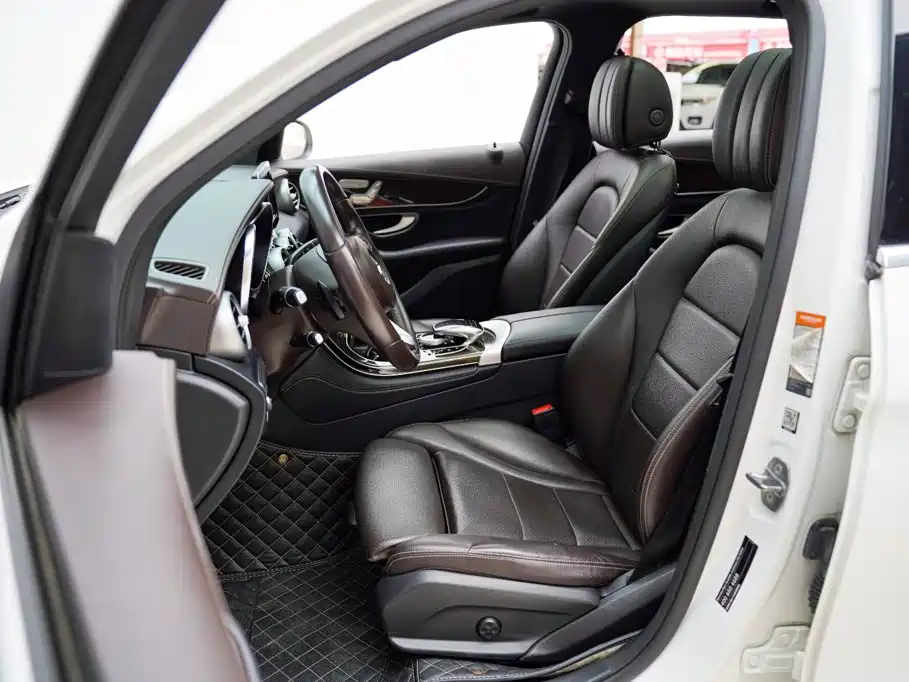 Mercedes-Benz GLC — миниатюра 3