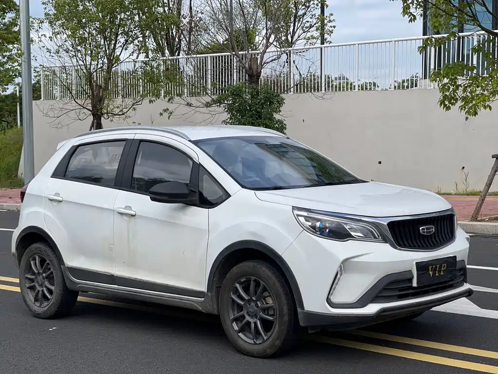 Geely Vision X3 — миниатюра 3