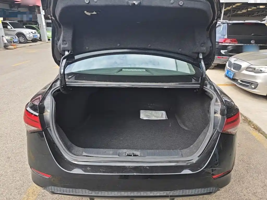 Nissan Sylphy — миниатюра 19
