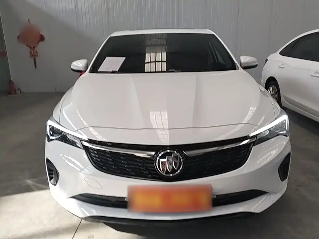 Buick Verano — миниатюра 3