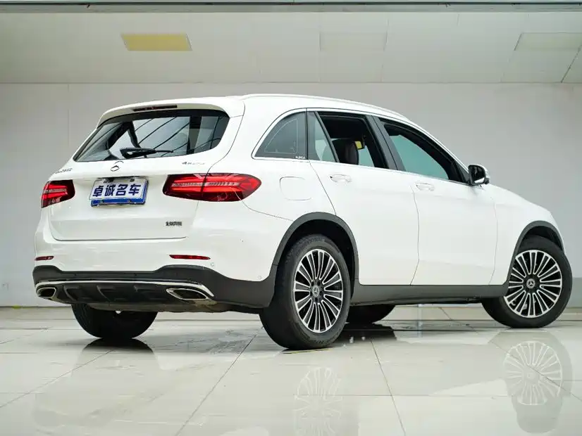 Mercedes-Benz GLC — миниатюра 16