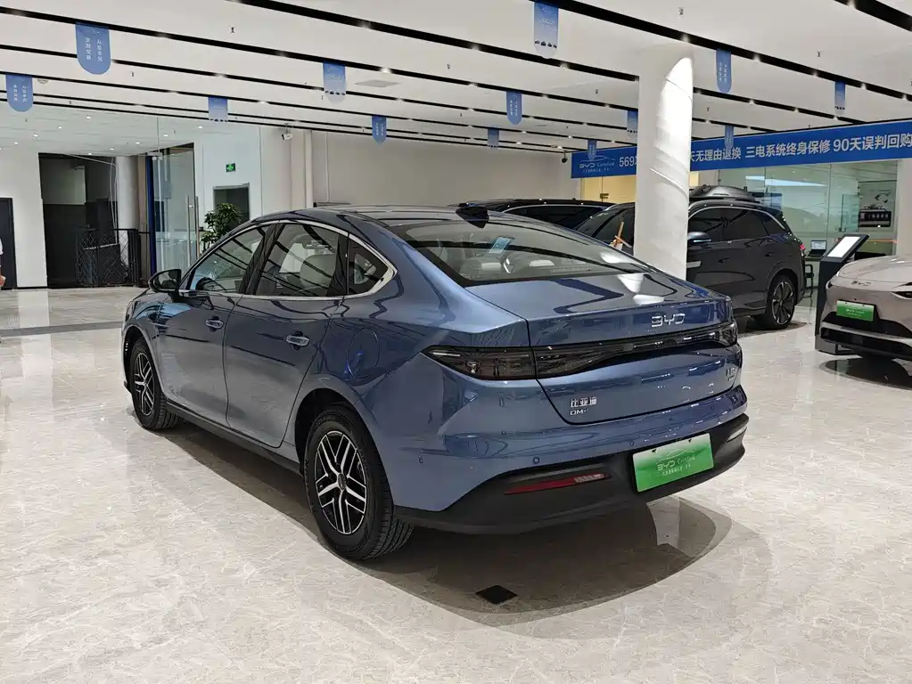 BYD Seal 05 DM-i — миниатюра 13