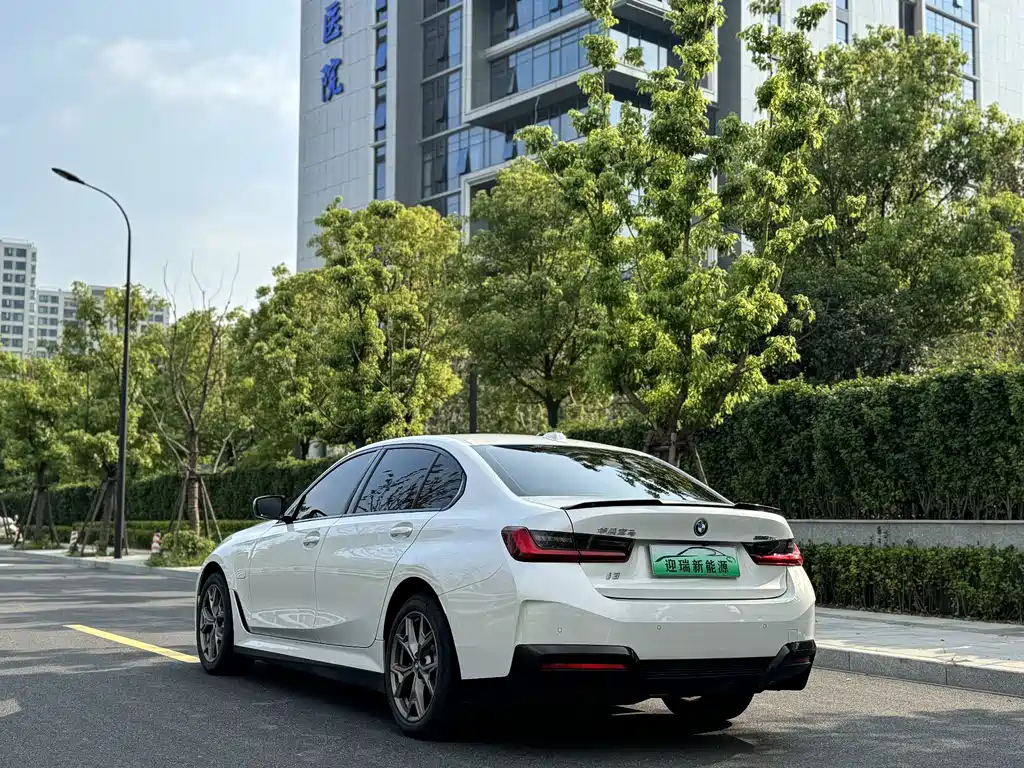 BMW i3 — миниатюра 3