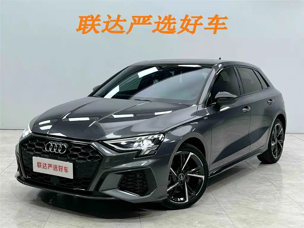 Audi A3 2022 Sportback 35 TFSI Fashion Sport