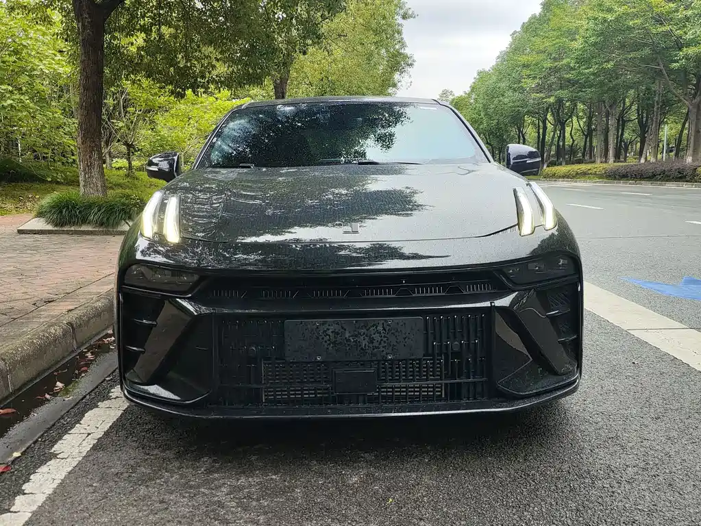 Lynk & Co 03 — миниатюра 2