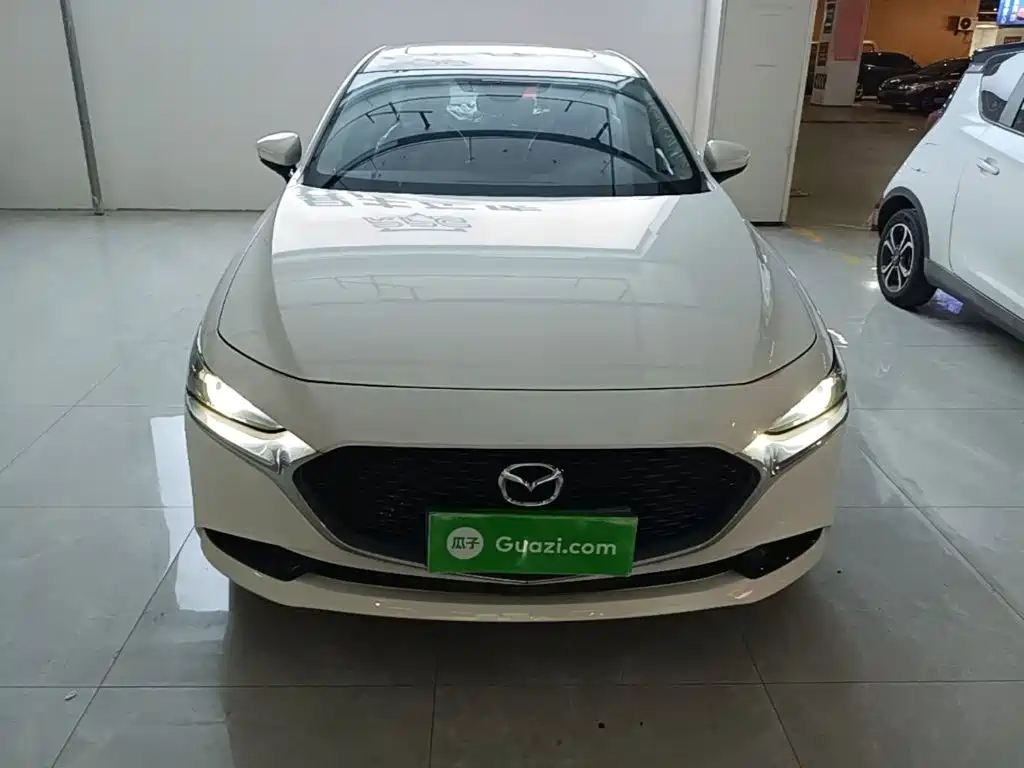 Mazda 3 Axela — миниатюра 3