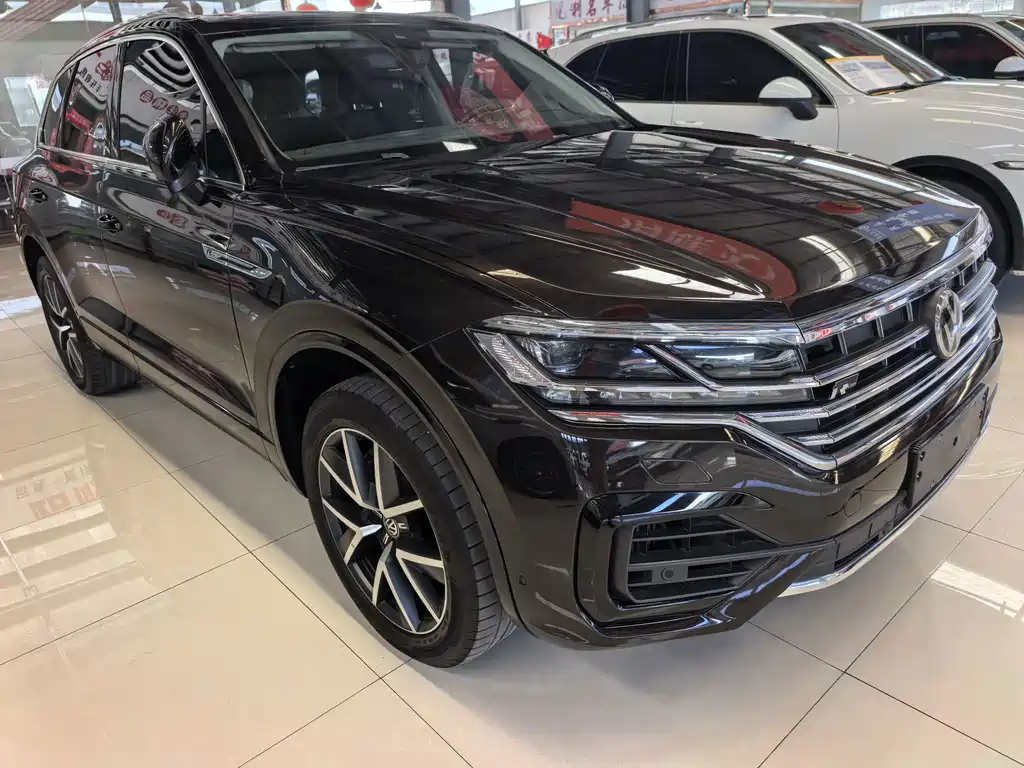 Volkswagen Touareg — миниатюра 3