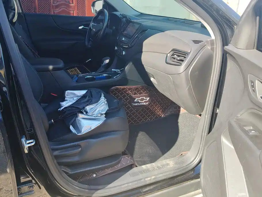 Chevrolet Equinox — миниатюра 8