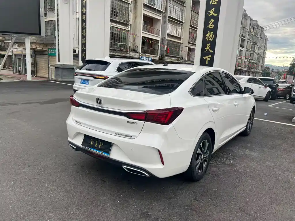 Changan Eado — миниатюра 9