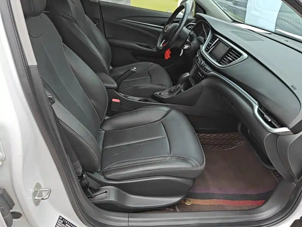 Buick Excelle — миниатюра 25