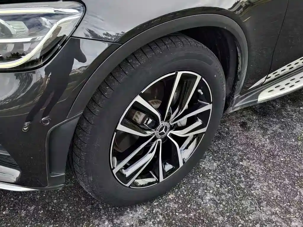 Mercedes-Benz GLC — миниатюра 18