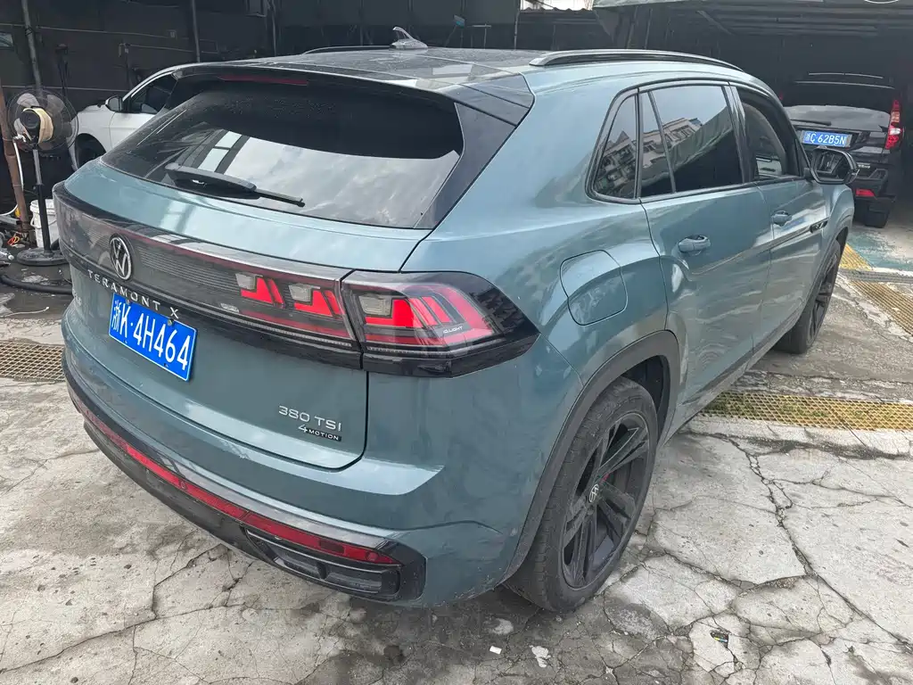 Volkswagen Teramont — миниатюра 10
