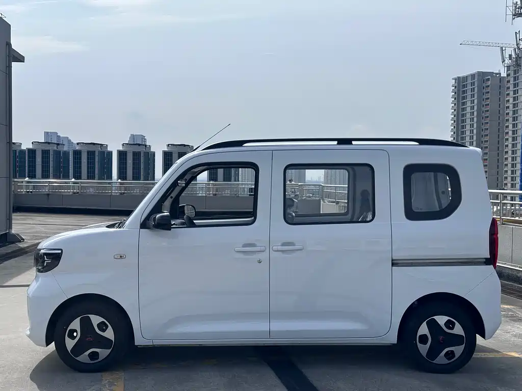 Wuling Sunshine EV 2025 305km