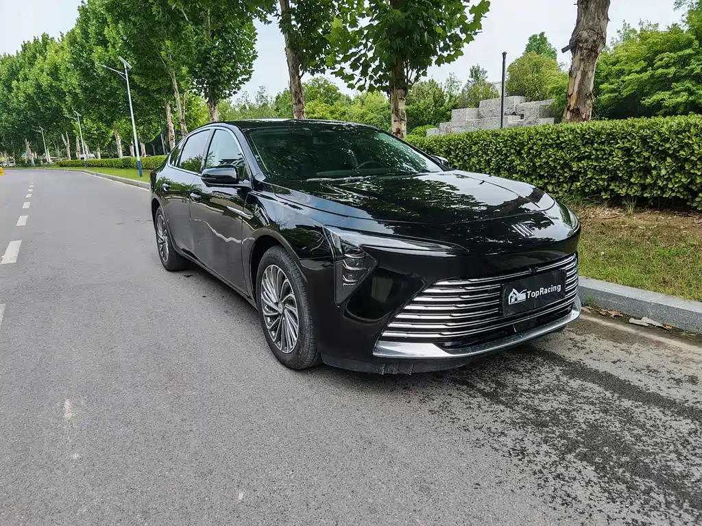 Buick LaCrosse — миниатюра 3