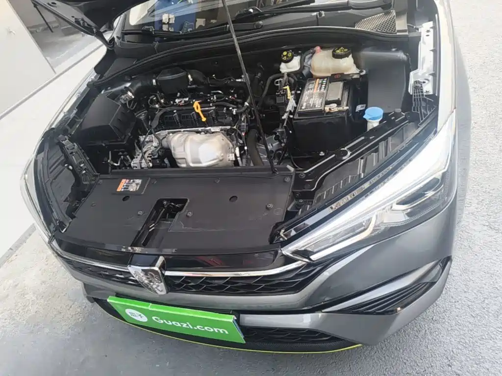 Roewe i5 — миниатюра 20