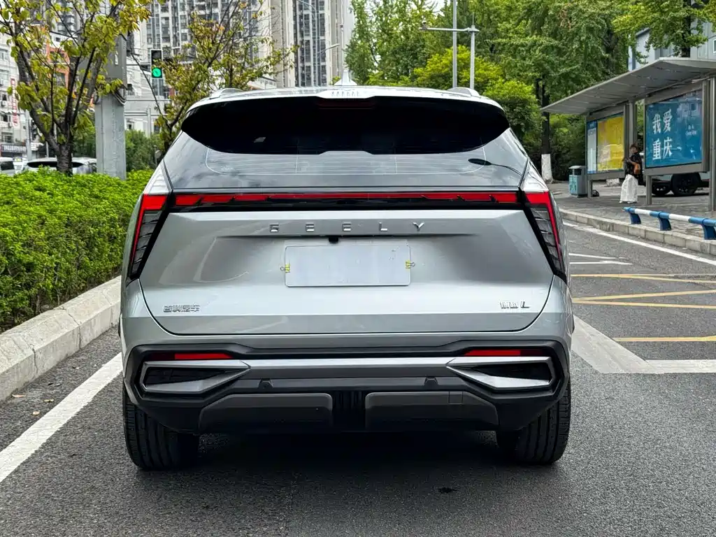 Geely Boyue L — миниатюра 24
