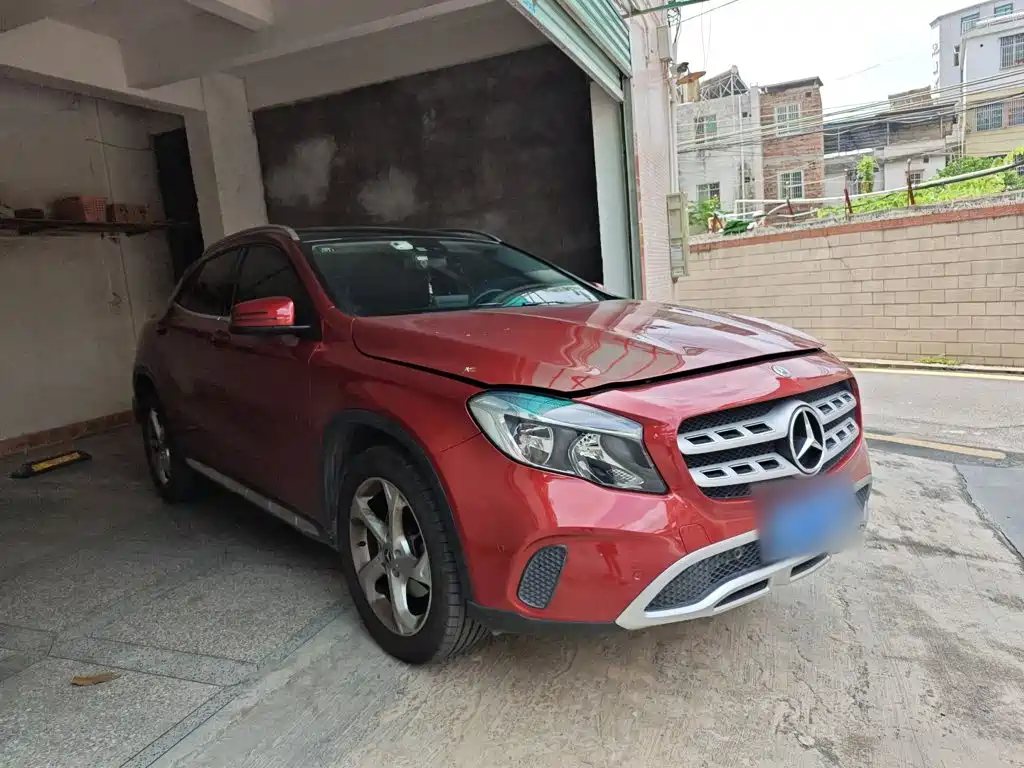 Mercedes-Benz GLA — миниатюра 4