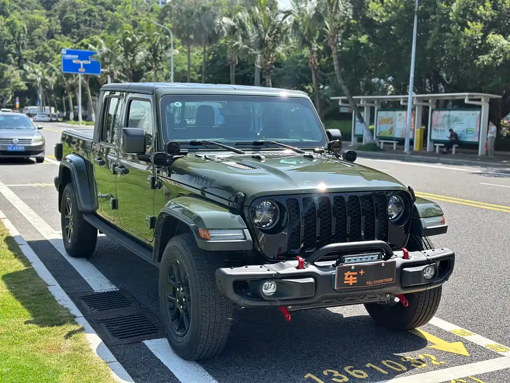 Jeep Gladiator — миниатюра 5