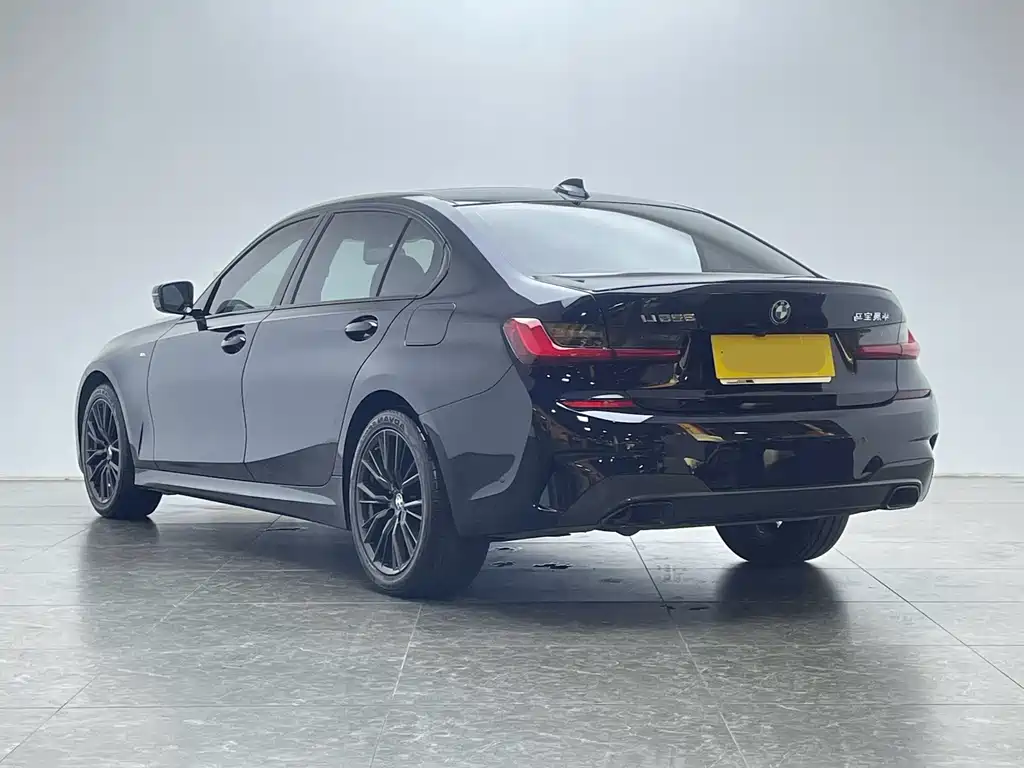 BMW 3 Series — миниатюра 6