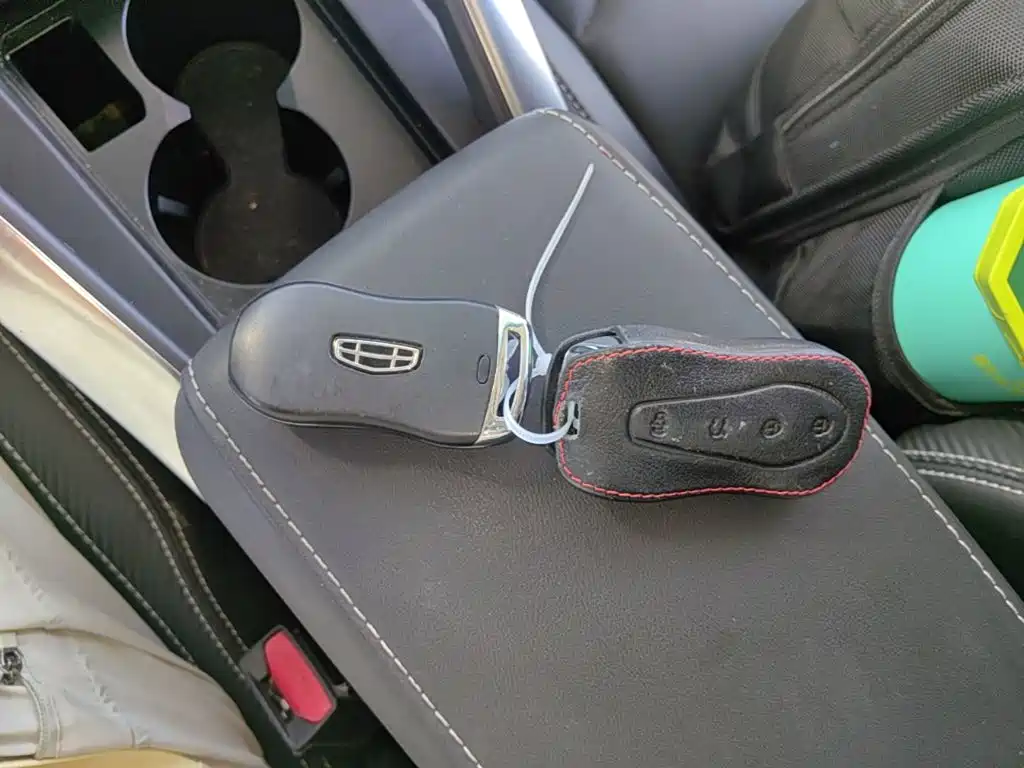 Geely Boyue — миниатюра 9