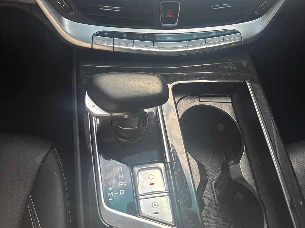 Geely Borui — миниатюра 13
