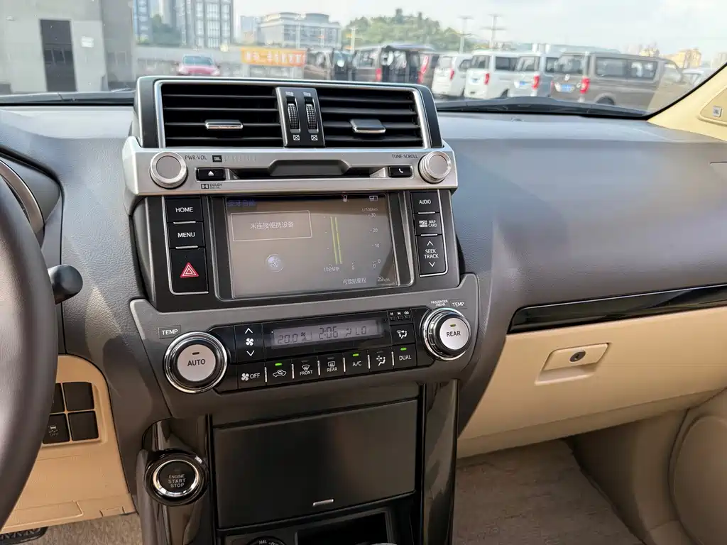 Toyota Prado — миниатюра 10