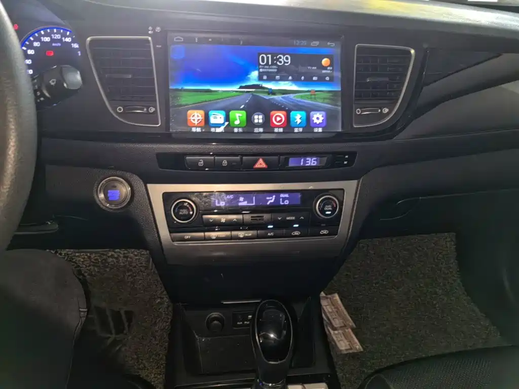 Hyundai Mistra — миниатюра 13